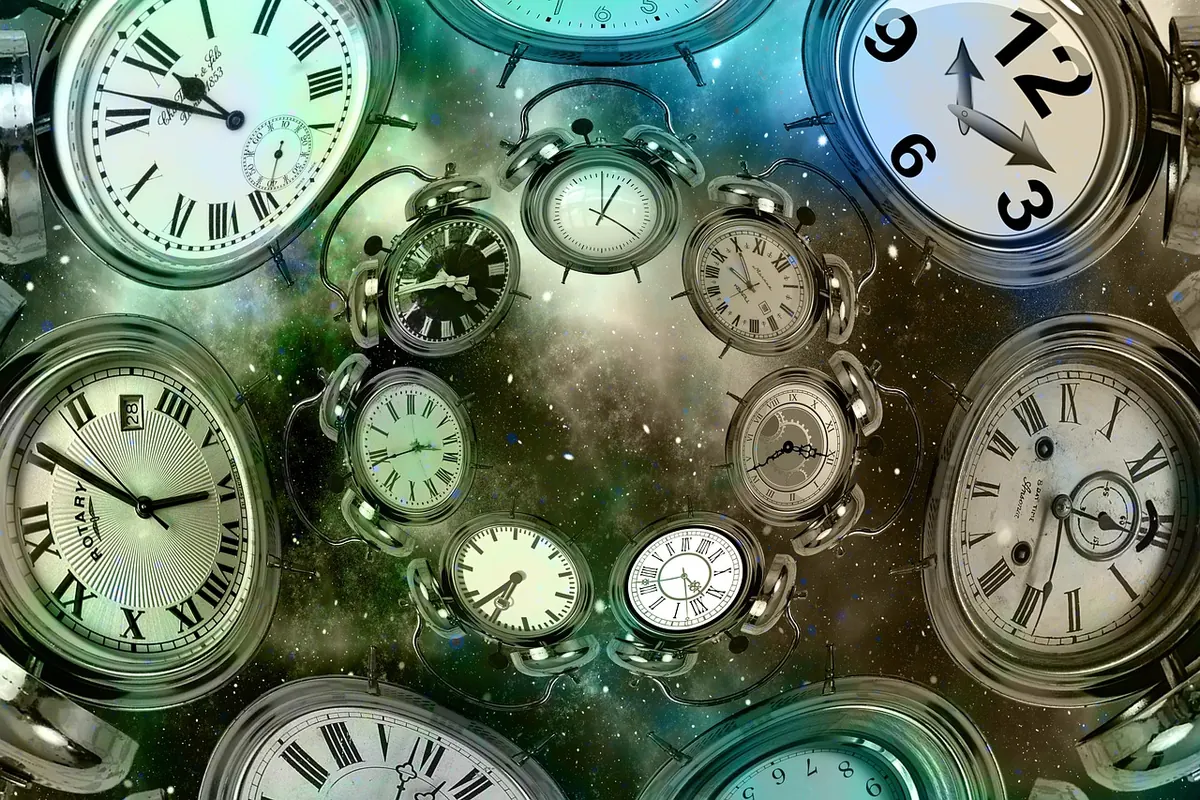 Sunrise Alarm vs Standard Alarm: Which Helps Early Risers Wake Better?